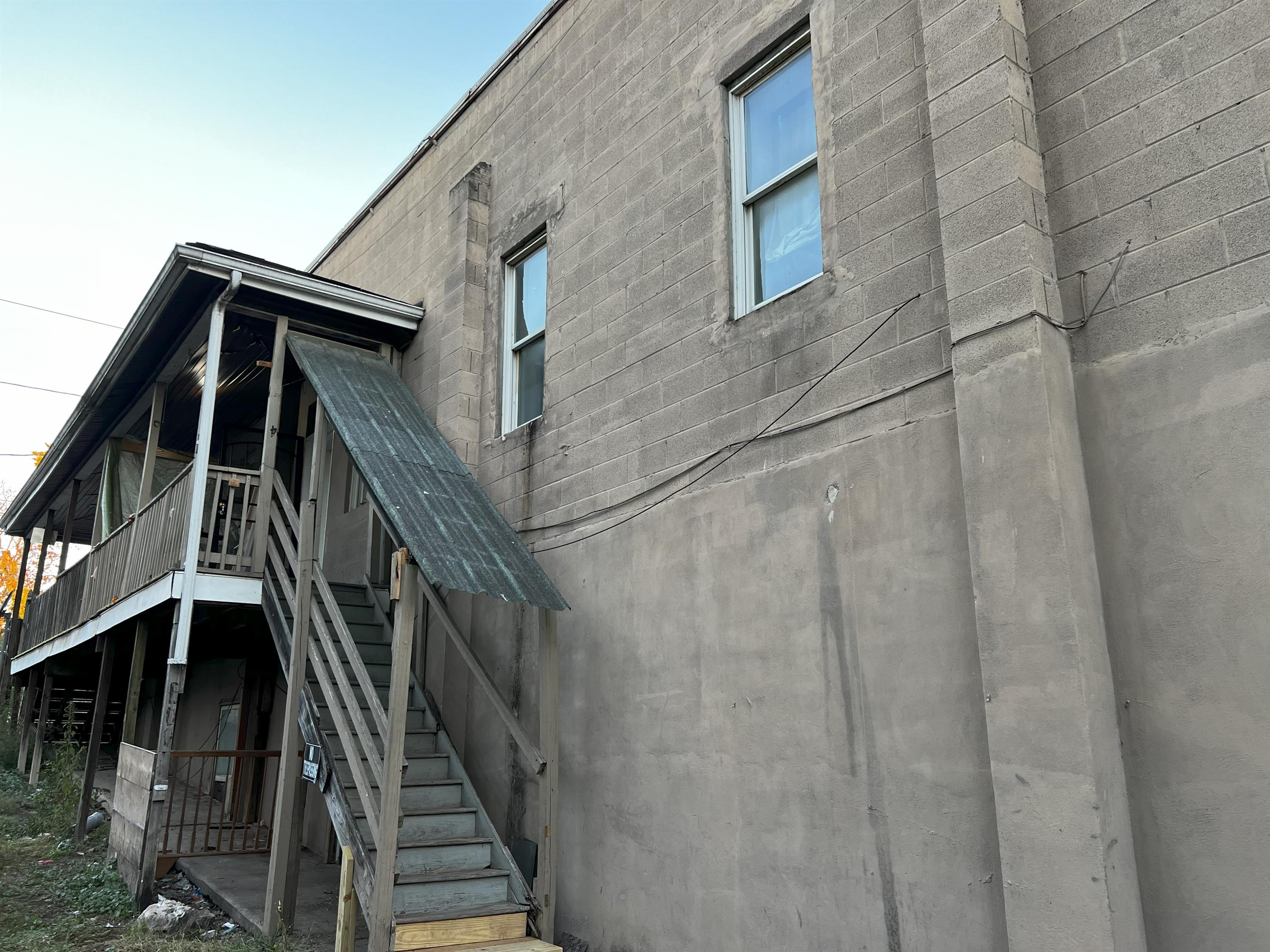 311 North Maple Avenue - 4
